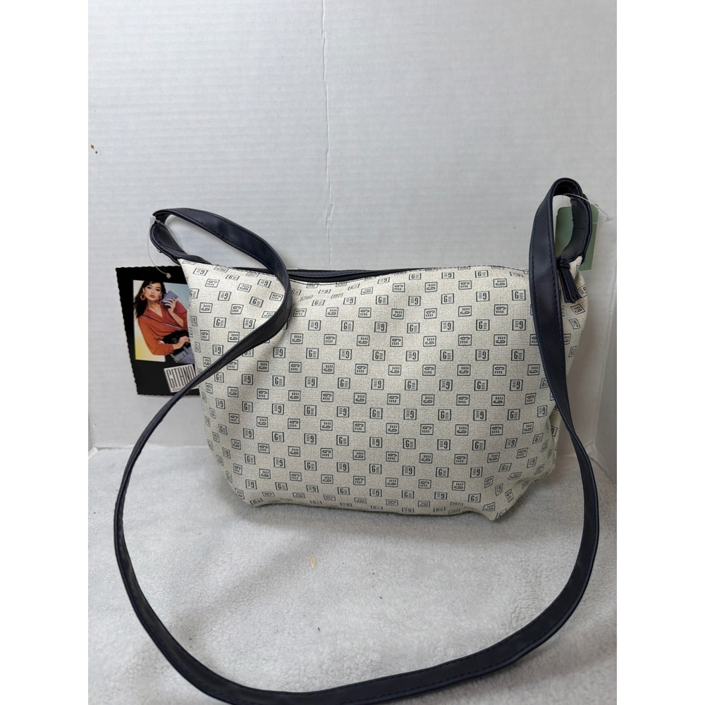 NWT VTG 90s Gitano Crossbody/ Shoulder Bag Womens Cream Black Monogram Signature - Picture 6 of 8